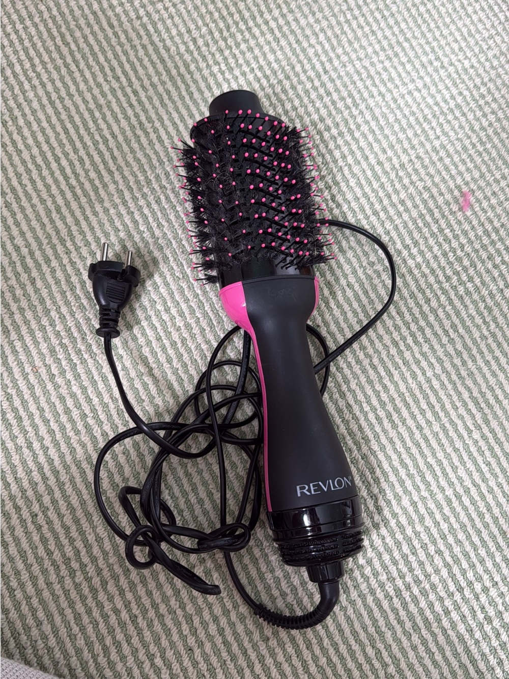 European Revlon blowout brush